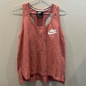Pink heathered Nike women’s tank top size medium